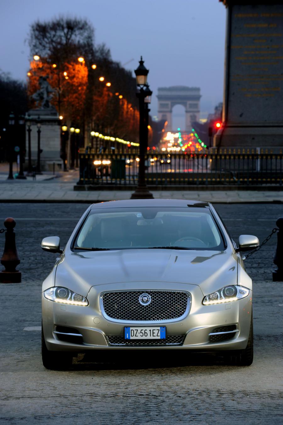  Jaguar XJ 2009 года  (фото 109 из 142)
